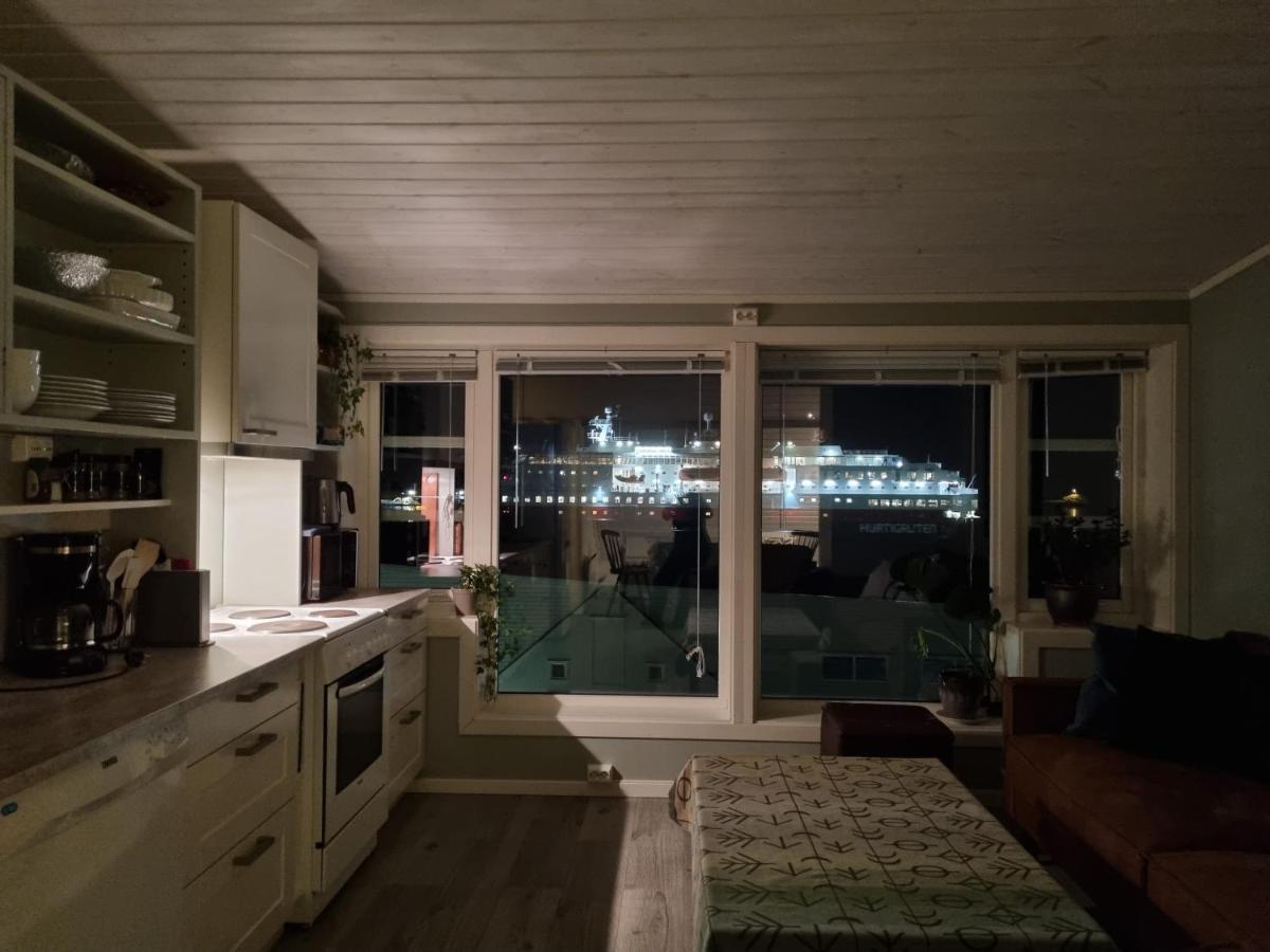 Loftsleilighet Midt I Sentrum Skjervoy 외부 사진