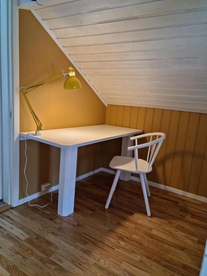 Loftsleilighet Midt I Sentrum Skjervoy 외부 사진